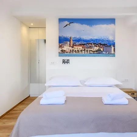 Apartment Varos Serenity 2